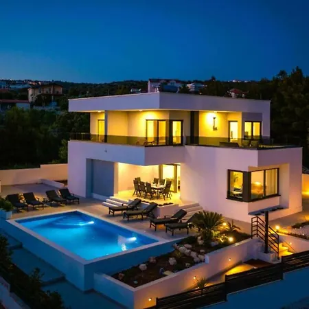 Dolce Sevid Будинок відпочинку Трогір
